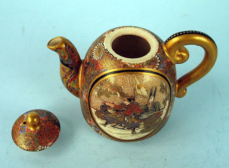 MEIJI JAPANESE SATSUMA TEAPOT MASTERPIECE W MONKEY CAT  