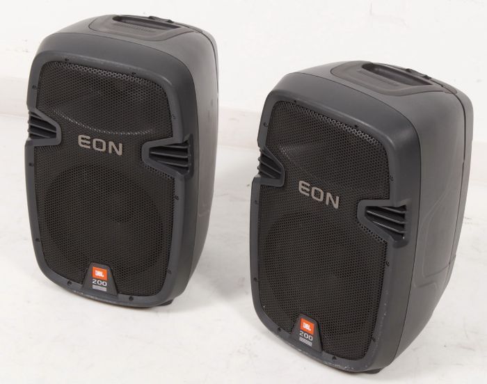 JBL EON 210P Portable PA System Regular 886830319266  