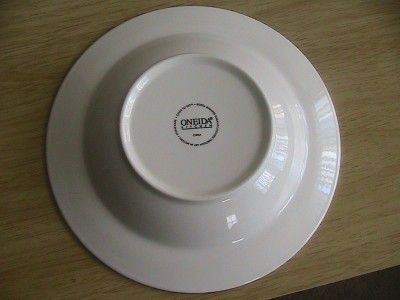 Jennifer Garant Oneida CHEFS TO GO Soup Plate/Bowl  