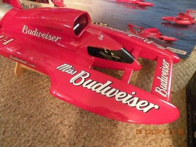   BOAT 1/12 SCALE NITRO UNLIMITED HYDROPLANE FIBERGLASS W/ BOX  