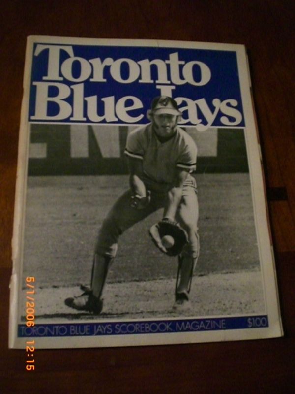 GARY WOODS? TORONTO BLUE JAYS 1977 SCOREBOOK MAGAZINE  