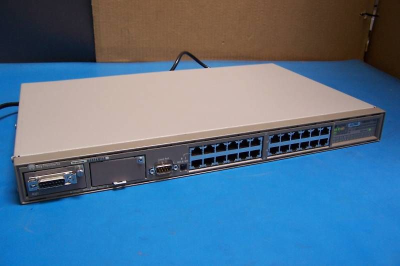 Bay Network Baystack 102 Series 10Base T Hub / 24 Ports  