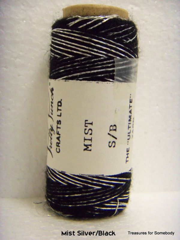 Pretty Punch Mist Yarn/Metallic Thread Black / Silver  