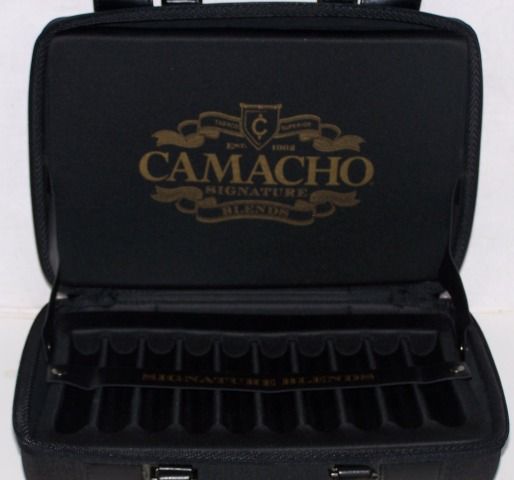 CAMACHO CIGAR CARRYING CASE BLACK TRAVEL BAG  