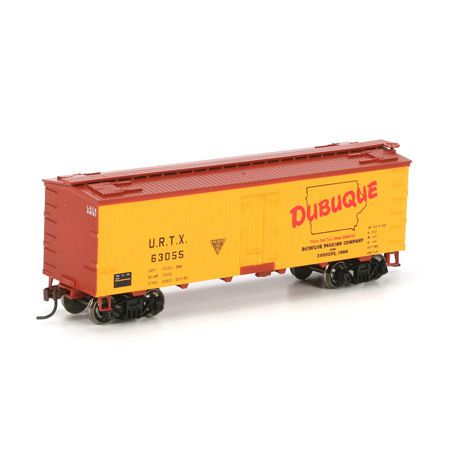 NIB HO Roundhouse 85497 36 Wood Reefer Dubuque Packing Co #URTX 63055 