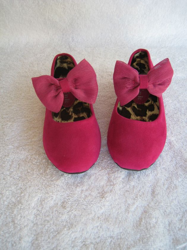 FUCHSIA FLATS/DRESS SHOES US SIZE 4 8  