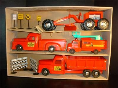   * 1950s STRUCTO NO. 550 U.S. HIGHWAY SET~IN EXCELLENT CONDITION