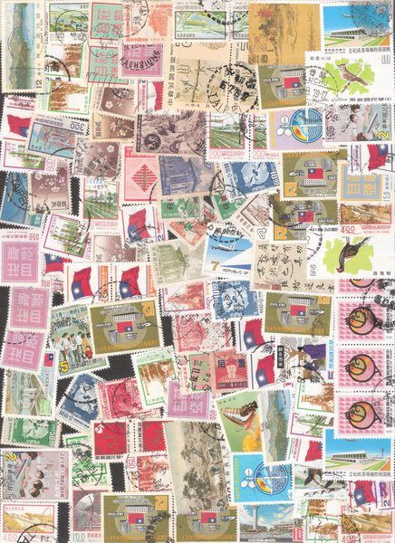 Early Taiwan Used Stamps x 700 pcs Fine  