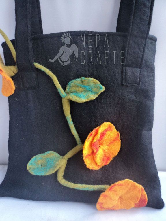   .himaltrading/images/NepaCrafts/black%20bag/felt bag black a2