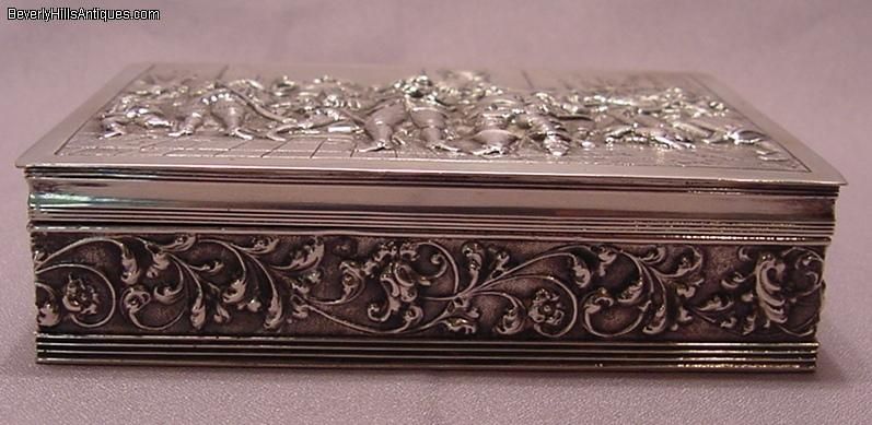   833 Silver Cigarette Box Sculptured Rembrandts Night Watch  