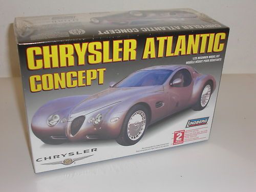 LINDBERG 72712 CHRYSLER ATLANTIC CONCEPT CAR KIT 1/25  