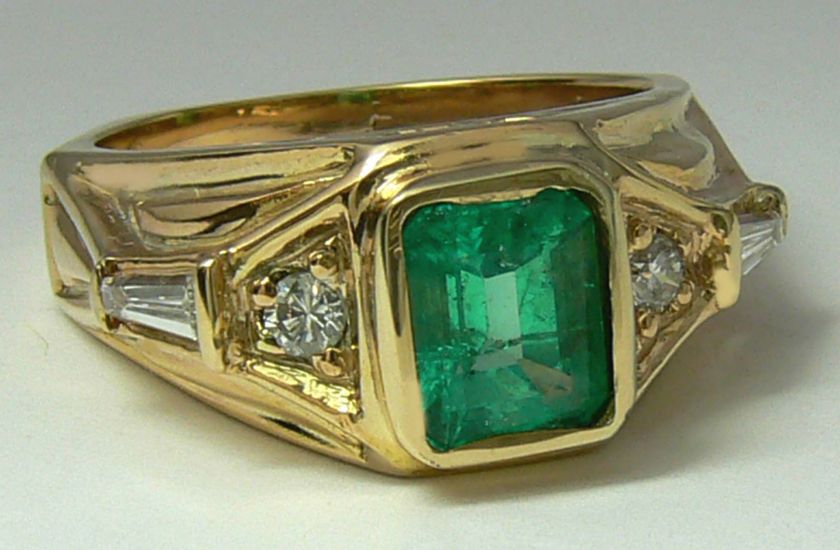 Handsome Colombian Emerald Diamond & Gold Ring 2.0cts  