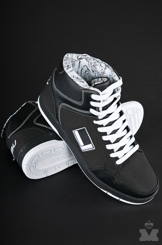 FUBU LAY UP BLACK WHITE TRAINERS WAS £74.99 NOW £29.99  