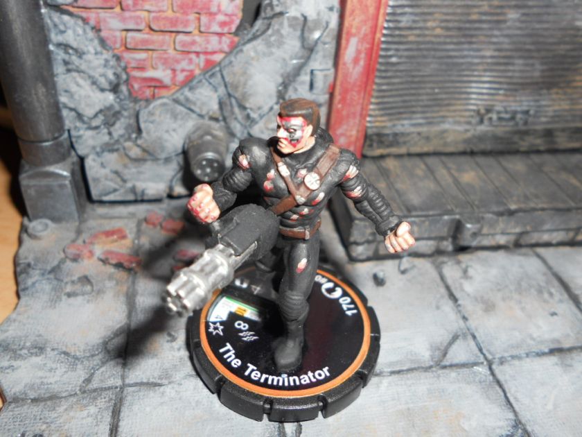 CUSTOM Heroclix TERMINATOR 2 Judgment Day LE Arnold Figure  