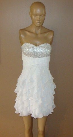 ADRIANNA PAPELL WHITE SEQUIN BUST WEDDING DANCE COCKTAIL EVENING DRESS 