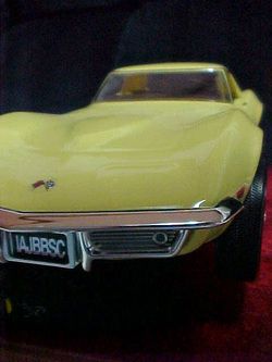 Jim Beams 1992**1968 Corvette Safari Yellow*MINT w/BOX  