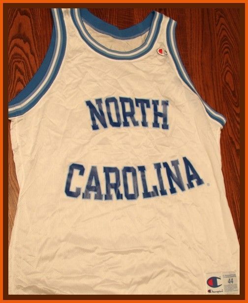 North Carolina Tar Heels Basketball NCAA Jersey L  