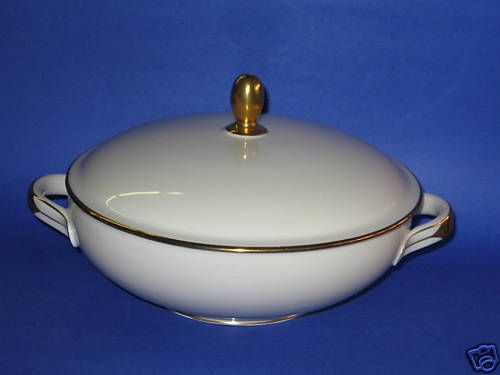 ESCHENBACH   W309   CREAM & GOLD  COVERED SERVING BOWL  