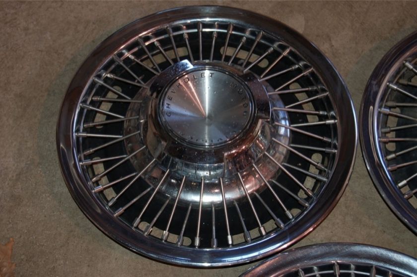 1969 1970 Chevrolet Chevelle Camaro Nova Wire HUBCAPS  