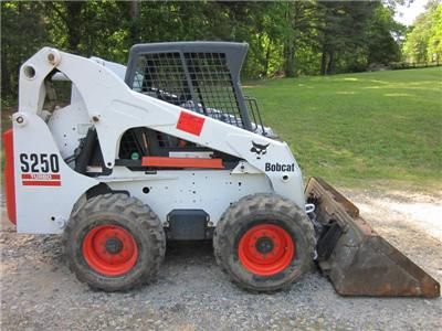 BOBCAT S250, 1252 HOURS, NEW TIRES, SKID STEER LOADER  