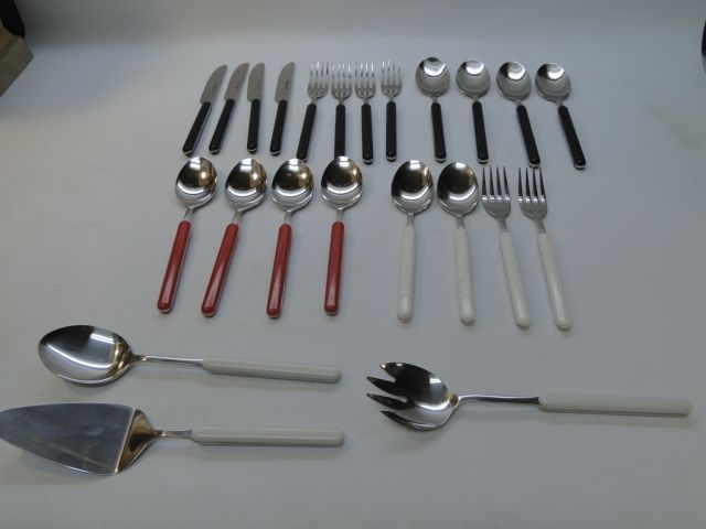   ROSTFREI EDELSTAHL STAINLESS FLATWARE MID CENTURY MELAMINE HANDLES