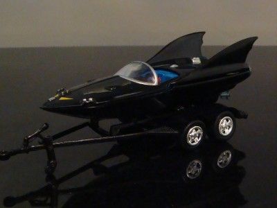 Batmans Twin Engine Bat Boat 1/64 Scale Limited Edit  