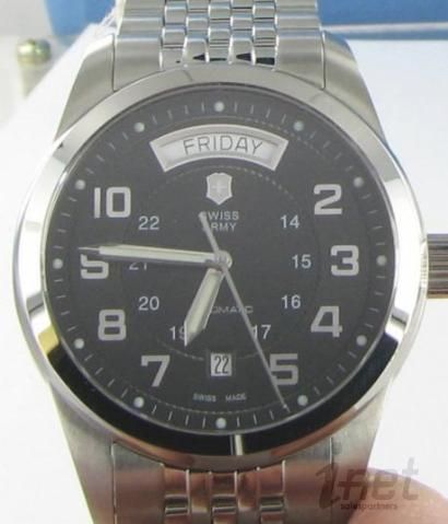 Victorinox Swiss Army 24148 Ambassador Automatic Black Dial Watch NEW 